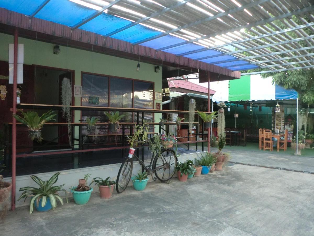 Sakura House Hostel Chiang Mai Exterior foto