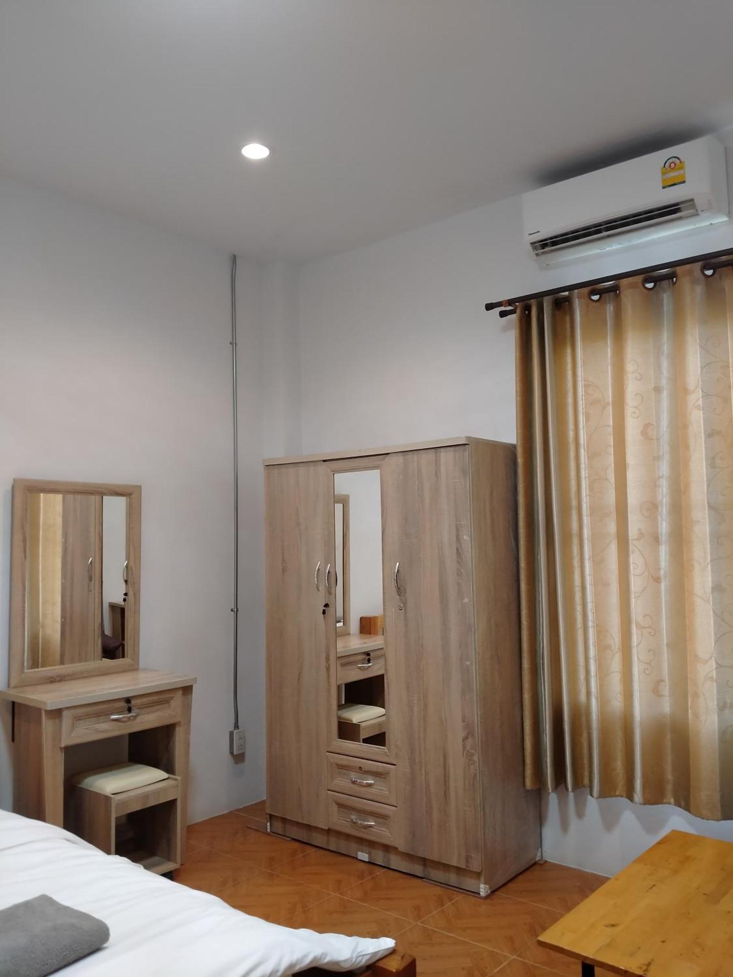 Sakura House Hostel Chiang Mai Exterior foto